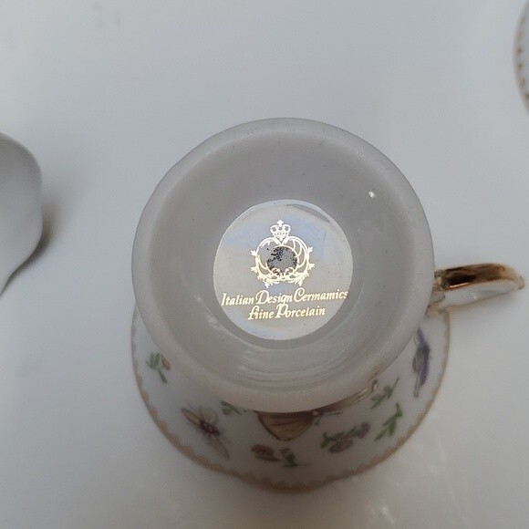 Porcelain Demitasse Teacups Saucers Butterflies (6) ITALIAN DESIGN CERAMICS vtg - Picture 6 of 16